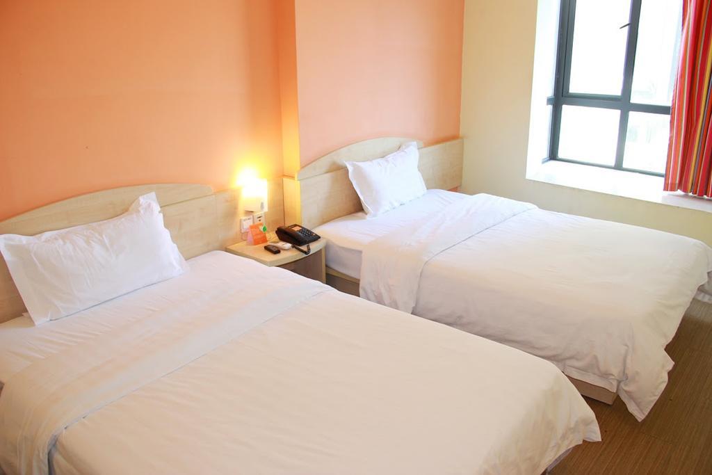7Days Inn Yueyang East Maoling Pedestrain Street Zewnętrze zdjęcie