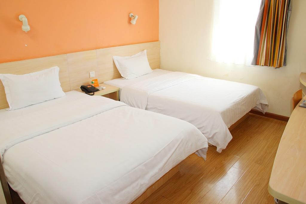 7Days Inn Yueyang East Maoling Pedestrain Street Zewnętrze zdjęcie